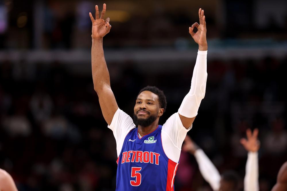 多种大型聚 多种大型聚