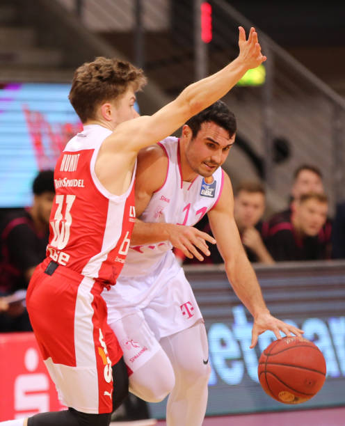 的行为负责 的行为负责