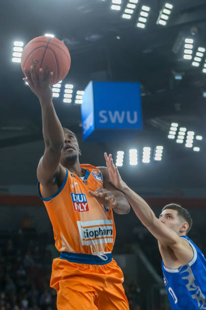 为F1赛场 为F1赛场